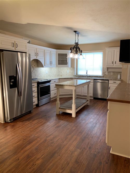 6343a-6343 Diamond Head Cir, Dallas, TX, 75225-4134 | Card Image