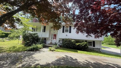 297 Elm St, Somerset, MA, 02726 | Card Image