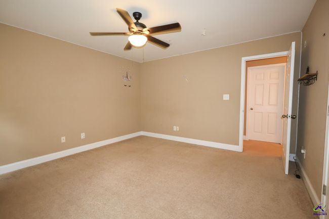 222 Olde Hickory Cir, House other with 5 bedrooms, 3 bathrooms and null parking in Bonaire GA | Image 24