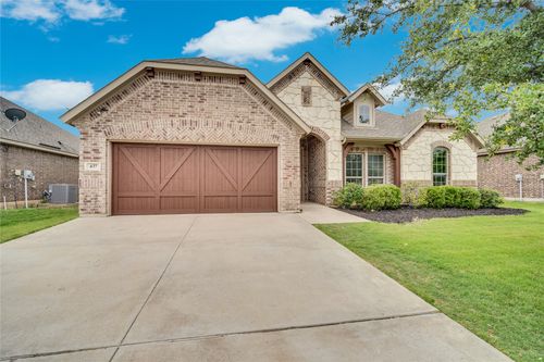 437 Whispering Willow Dr, Midlothian, TX, 76065-2264 | Card Image