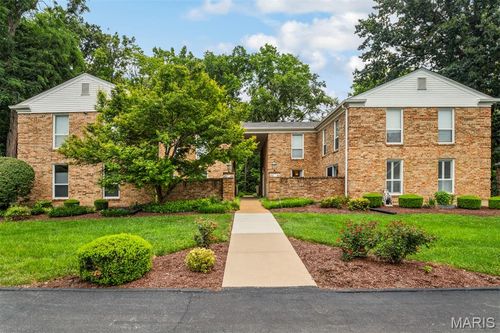 418 Colony Woods Dr, Saint Louis, MO, 63122-4149 | Card Image