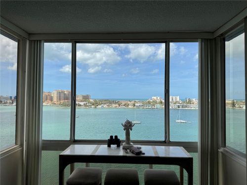 apt-702-644 Island Way, CLEARWATER BEACH, FL, 33767-1913 | Card Image