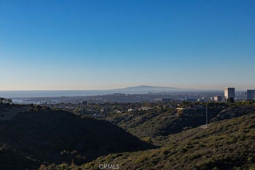 3 Via Burrone, Newport Coast, CA, 92657-1407 | Card Image