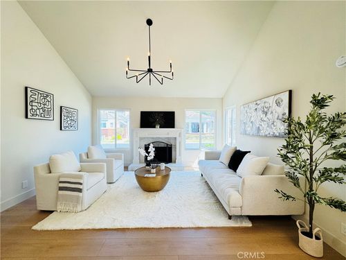 23247 Villena, Mission Viejo, CA, 92692 | Card Image
