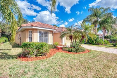 2156 Mesic Hammock Way, House other with 3 bedrooms, 2 bathrooms and null parking in Venice FL | Image 2