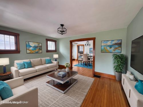 3913 Massie Ave, Louisville, KY, 40207-2730 | Card Image