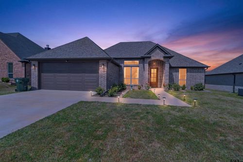 11936 Gillian Ct, Tyler, TX, 75703-1381 | Card Image