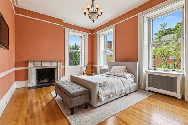 10 Brown St, House other with 5 bedrooms, 8 bathrooms and 8 parking in Providence RI | Image 32