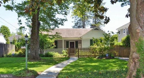 5209 Sangamore Rd, BETHESDA, MD, 20816-2324 | Card Image