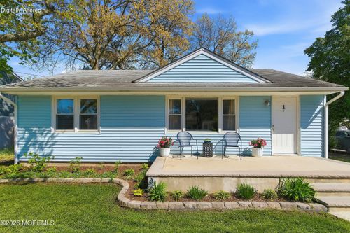 1 Castro Grove Dr, Toms River, NJ, 08753-1906 | Card Image