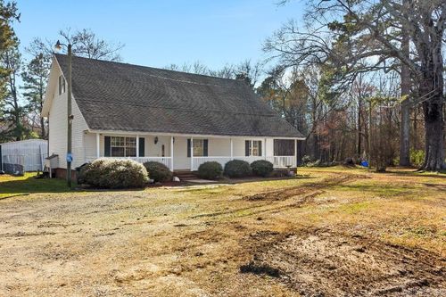 1303 Highway 236 E, Lonoke, AR, 72086-8940 | Card Image