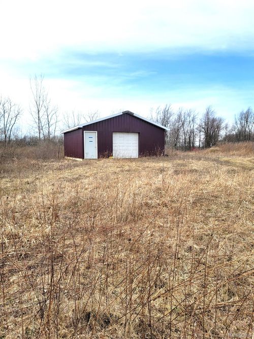 2790 Koylette Rd, Marlette, MI, 48453-9608 | Card Image