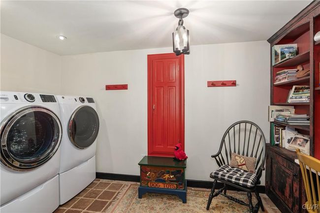 1108 S Barbara Dr, House other with 3 bedrooms, 3 bathrooms and null parking in Alburtis PA | Image 29