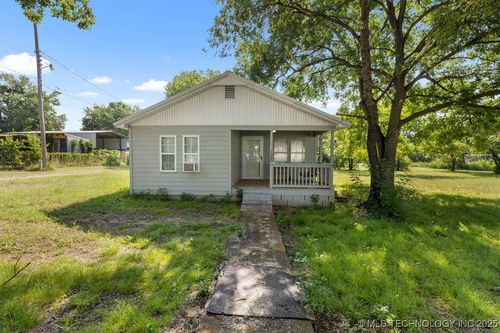 1062 5th St, Wilson, OK, 73463-2256 | Card Image