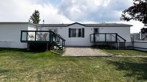 517 9 Street, Fox Creek, AB, T0H1P0 | Card Image