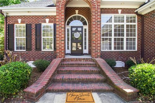 874 Three Wood Dr, Fayetteville, NC, 28312-8735 | Card Image