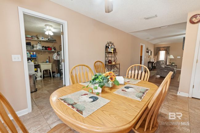 Dining Area | Image 34