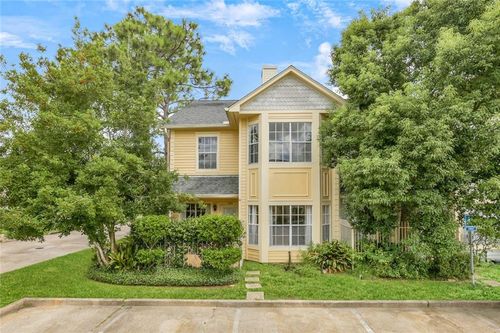 1201-1201 Audubon Trce, Jefferson, LA, 70121-1568 | Card Image