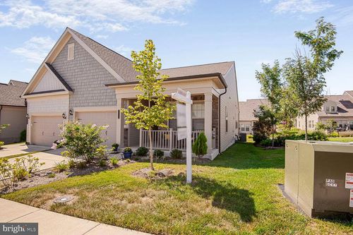 15855 Lavender Woods Ln, HAYMARKET, VA, 20169-3004 | Card Image