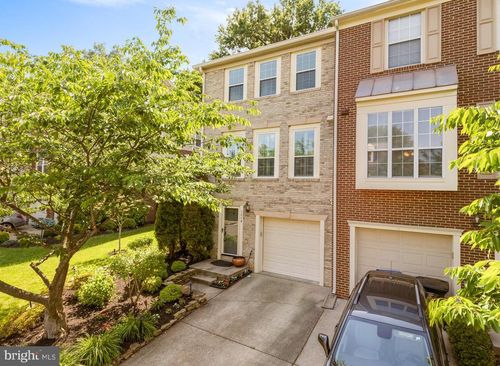 1249 Quaker Hill Dr, ALEXANDRIA, VA, 22314-4761 | Card Image
