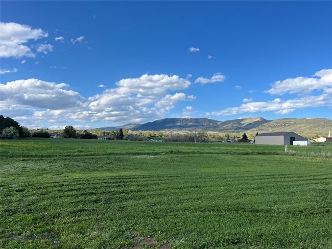 77 First Rd, House other with 5 bedrooms, 3 bathrooms and null parking in Whitehall MT | Image 4