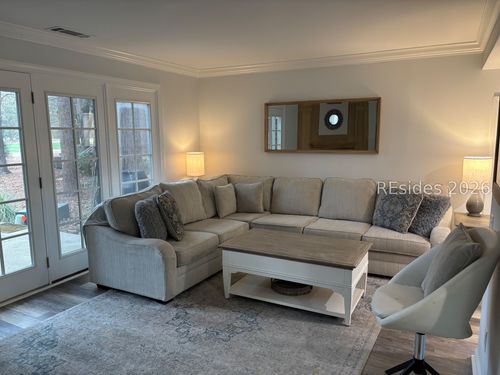 5b-31 Shipyard Dr, Hilton Head Island, SC, 29928-4989 | Card Image