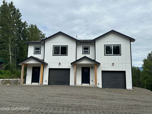 2-5945 E Porcupine Ave, Wasilla, AK, 99654-4606 | Card Image