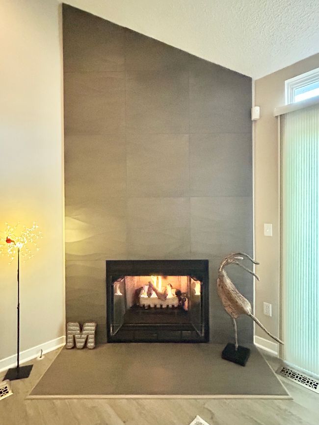 Gas Fireplace with surround tile | Image 18