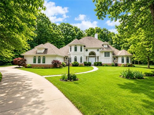 59 Kickapoo Valley Dr, Charleston, IL, 61920-8087 | Card Image