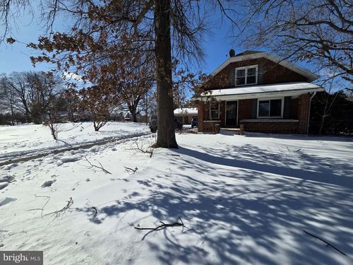 5110 N George Street Ext, Manchester, PA, 17345-9701 | Card Image