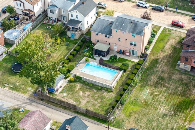 1725 Vance Ave, House other with 4 bedrooms, 3 bathrooms and 2 parking in Coraopolis PA | Image 45