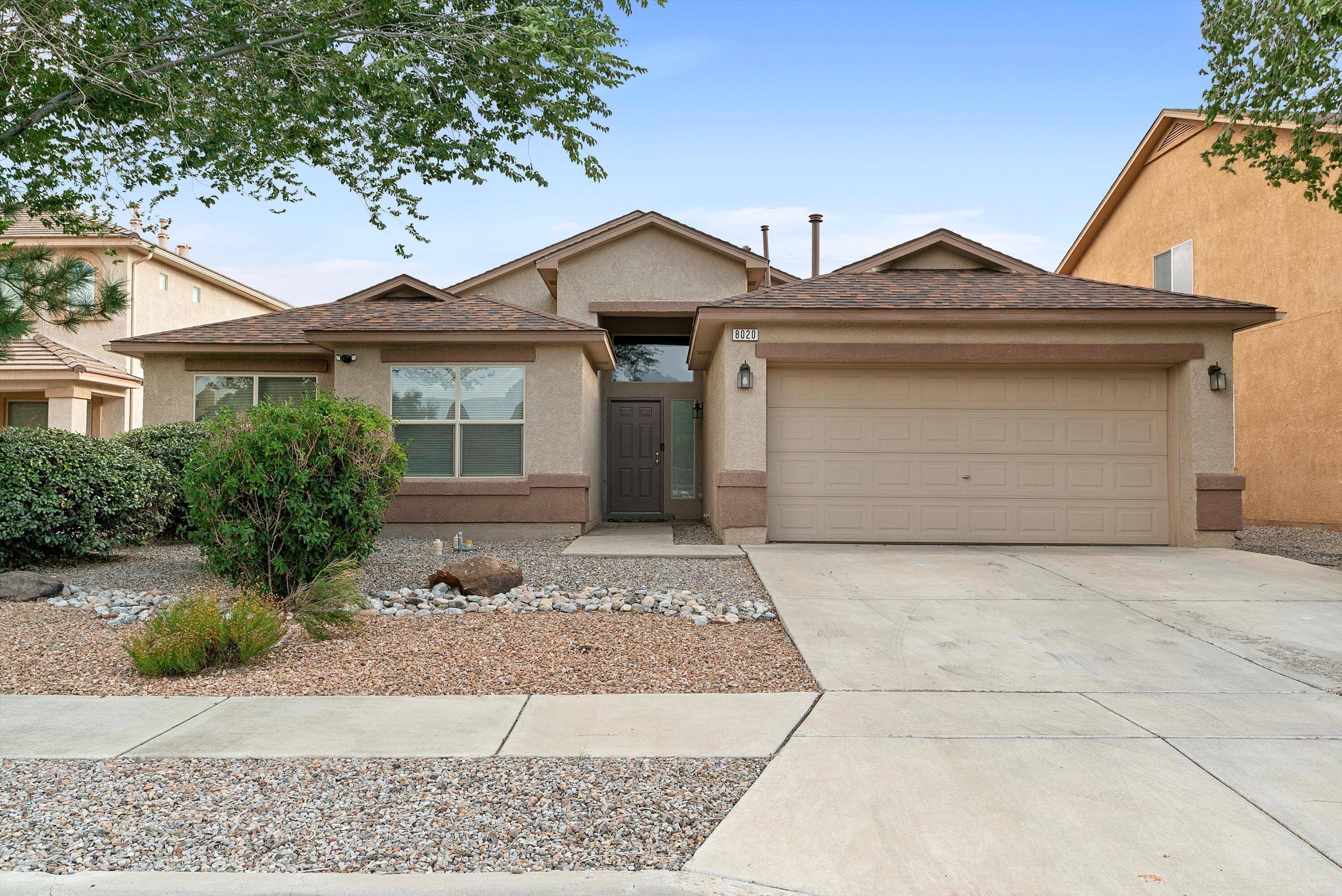 Pony Hills Pl, Albuquerque, NM 87114