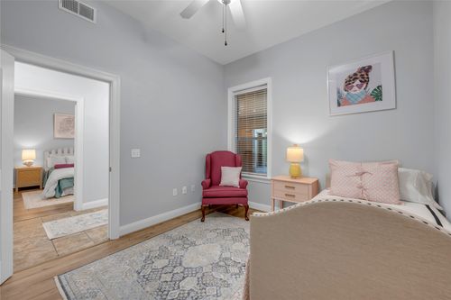 44-101 W Bank, Horseshoe Bay, TX, 78657-6193 | Card Image