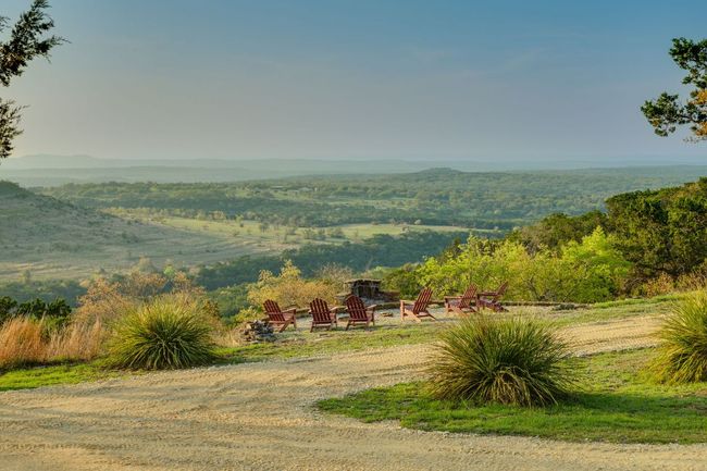 281 Kloster Ln, House other with 3 bedrooms, 2 bathrooms and null parking in Blanco TX | Image 22