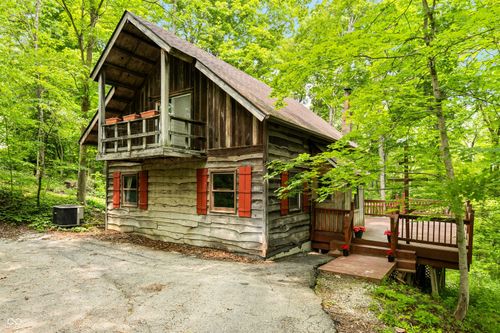 841 Helmsburg Rd, Nashville, IN, 47448-9172 | Card Image