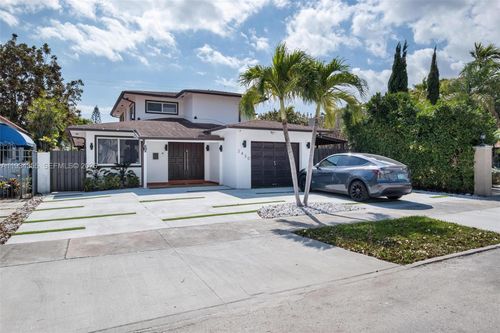 2430 Sw 22nd Ter, Miami, FL, 33145-3418 | Card Image