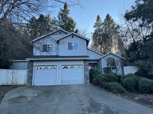 1986 Kelly Way, Grants Pass, OR, 97527-5133 | Card Image