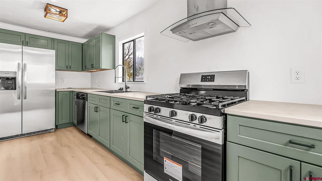 Residential in Eckert 5