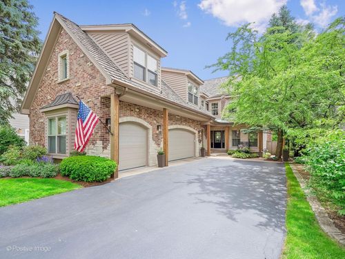 325 Ruby St, Clarendon Hills, IL, 60514-1316 | Card Image