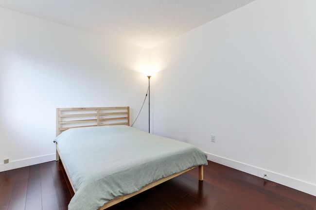 901 - 4194 Maywood Street, Condo with 2 bedrooms, 1 bathrooms and 2 parking in Burnaby BC | Image 20