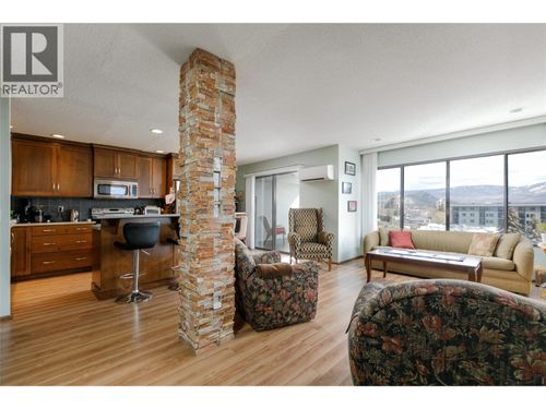807-737 Leon Ave, Kelowna, BC, V1Y8L6 | Card Image