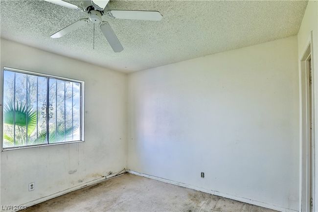 6489 Bugbee Ave, House other with 3 bedrooms, 2 bathrooms and null parking in Las Vegas NV | Image 18