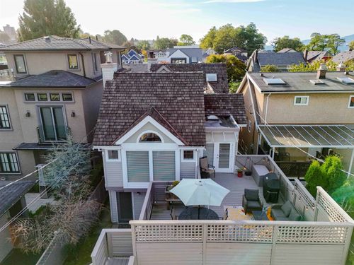 1346 Laburnum St, Vancouver, BC, V6J3W3 | Card Image