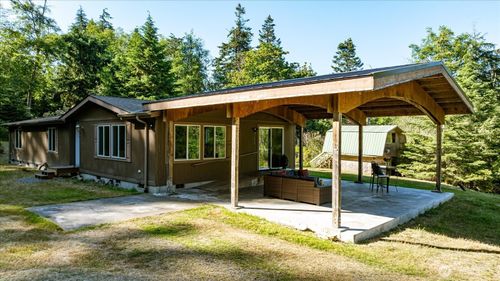 750 Race Road, Coupeville, WA, 98239 | Card Image