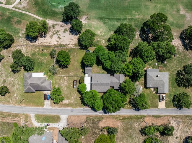 236 N Golfview Dr, House other with 3 bedrooms, 3 bathrooms and null parking in Hilltop Lakes TX | Image 24