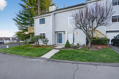 3-3 Sunridge Ln, Cromwell, CT, 06416-2506 | Card Image