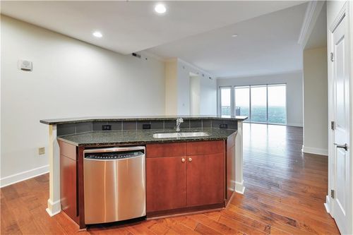 411-2950 Mount Wilkinson Pkwy Se, Atlanta, GA, 30339-3650 | Card Image