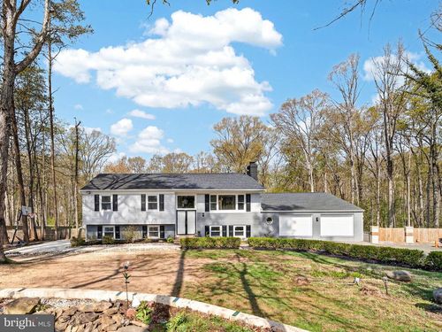 11286 Lucasville Rd, Manassas, VA, 20112-4403 | Card Image