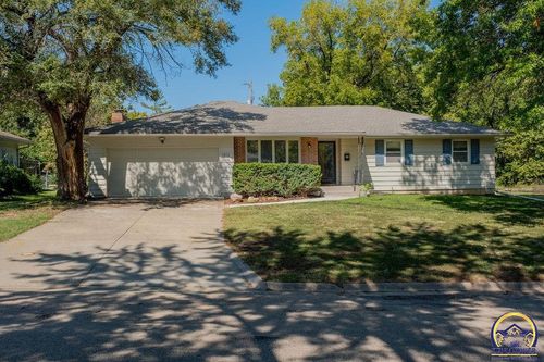 1512 Sw 29th Ter, Topeka, KS, 66611-1934 | Card Image