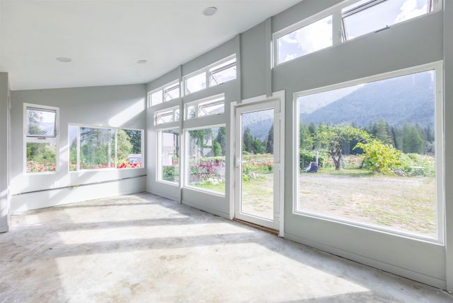 13842 Spratt Road, House other with 5 bedrooms, 1 bathrooms and 50 parking in Mission BC | Image 19